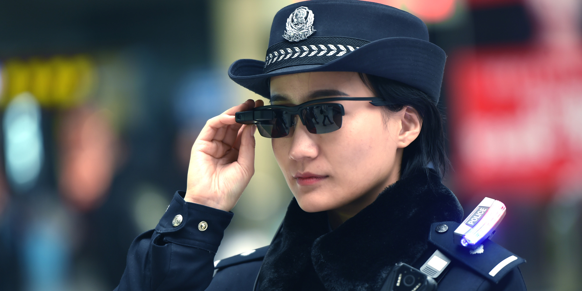 content/slides/privacy/images/jnarac/surveillance/chinese_cop.jpg