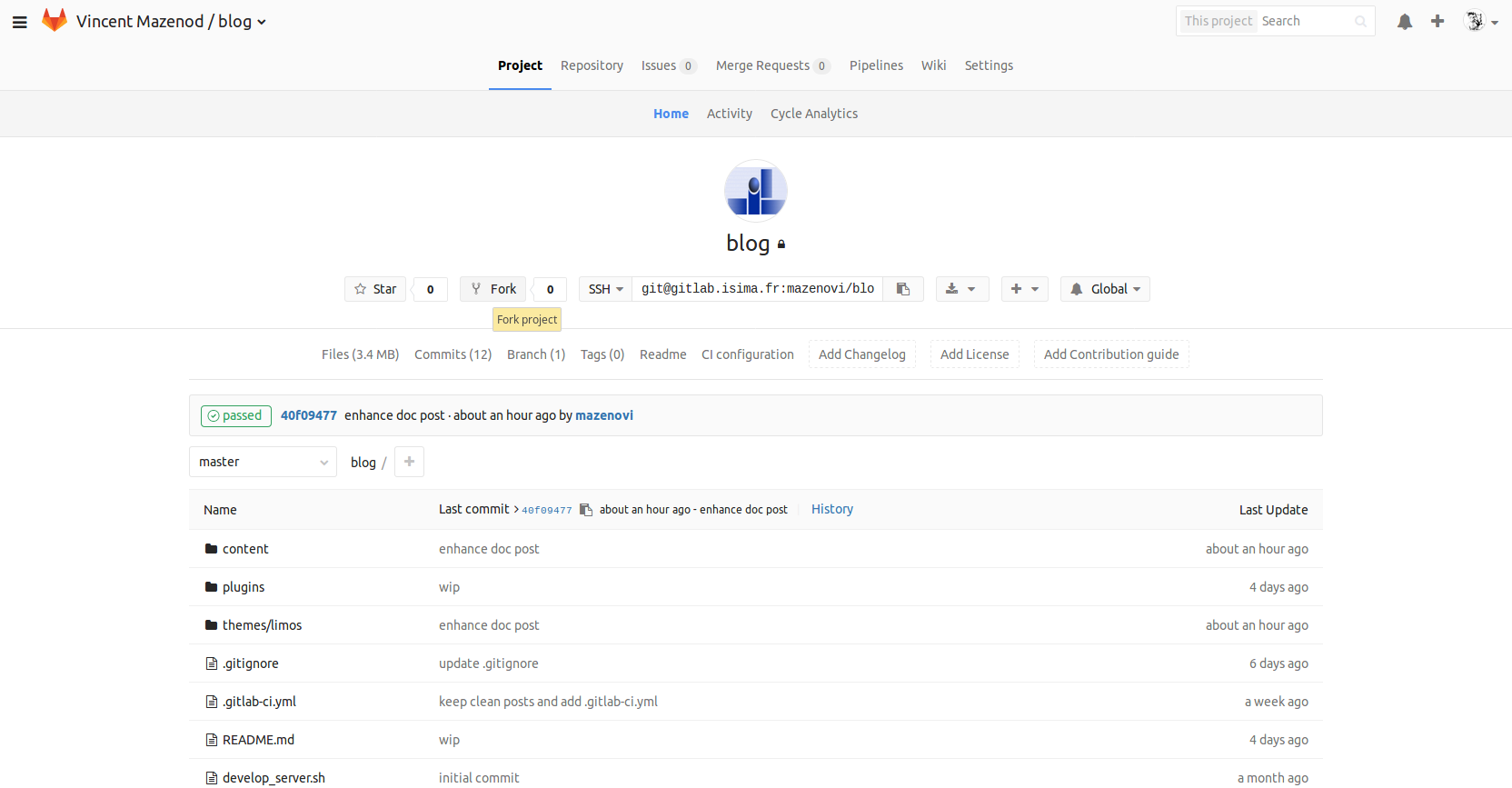 content/images/pelican/fork-pelican.png